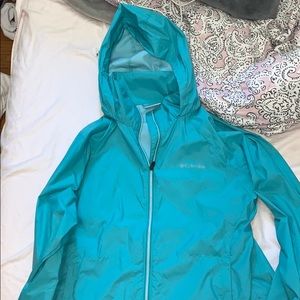 Women’s XL Columbia Rain Jacket